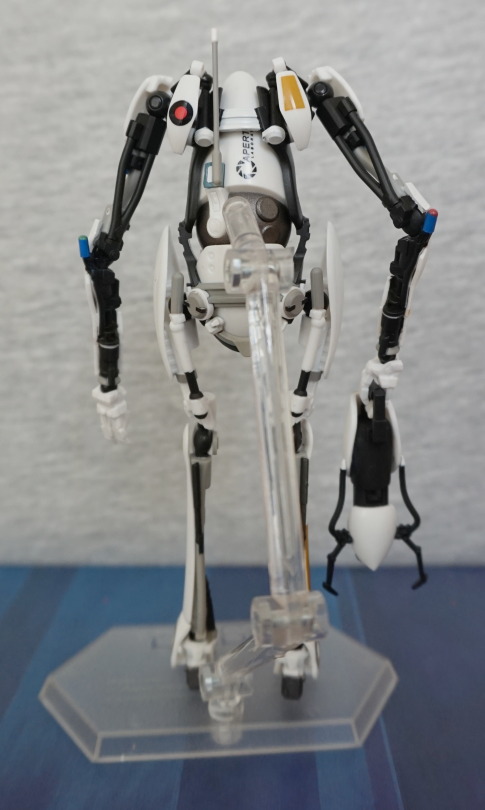 P-Body – Portal 2 – Figma – Tharglet's Figure Blog!