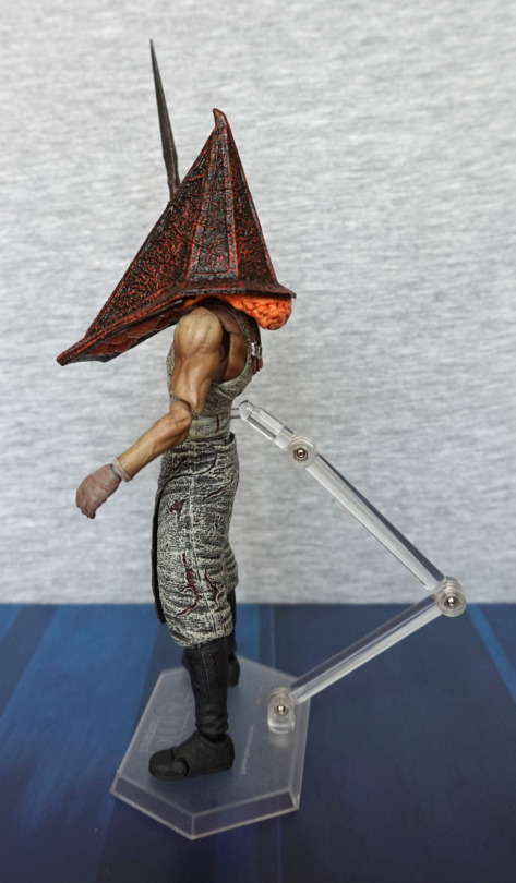 figma Red Pyramid Thing